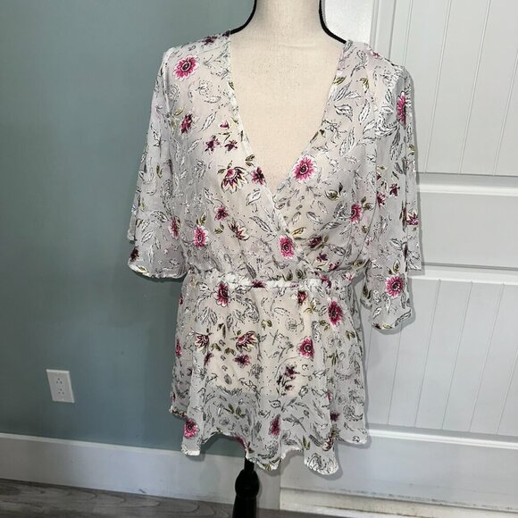 NWT Torrid Plus Size Sheer Floral Babydoll blouse size 1X - Picture 1 of 4